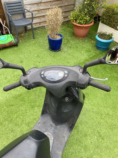 Yamaha Neos 50cc 08. 2 stroke.