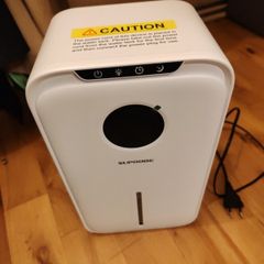 2.2l Dehumidifier barely used