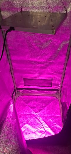 Grow Tent (Used) 60x60x180cm + 75 Watts Full Spectrum LED Grow Light + Fan (Usb-C)