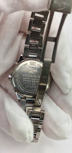 Casio Oceanus wristwatch