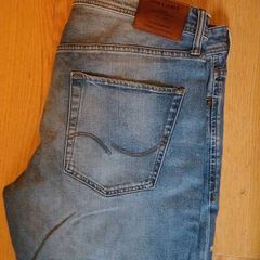 Mens jeans