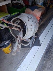 Petrol mixer, acros,  harris fence