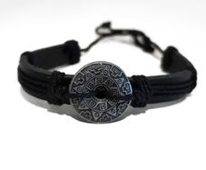 Leather Viking Rune Norse Shield Bracelet Wrist Band Adjustable Arm Band 19cm