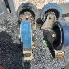 Castors