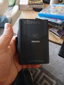 phillips AQ6560 Stereo Radio Cassette Player - WALKMAN