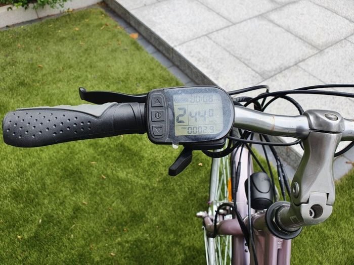 Electric Bike (Step Through)