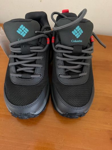 Columbia Waterproof kids shoes ,size 3 uk(36 eu)