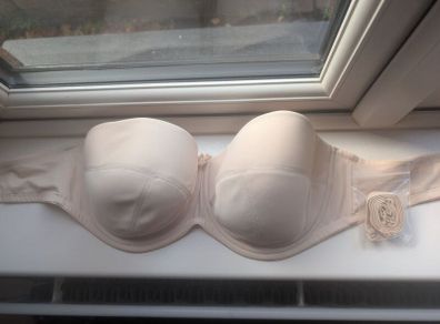 New Unworn Panache Strapless Bra