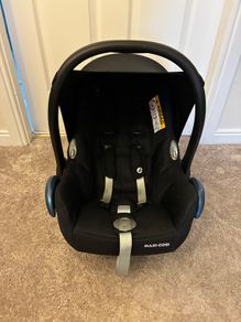 MaxiCosy Cabrio Fix Seat