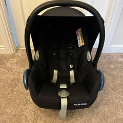 MaxiCosy Cabrio Fix Seat