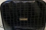 New Remington New York Travel Make-up / Toiletries Bag with Accessories