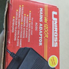 Uniross mains Adaptor