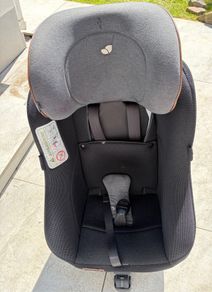 Axkid Minikid 360 spin car seat