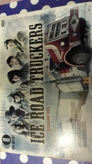 Ice road truckers season 1
