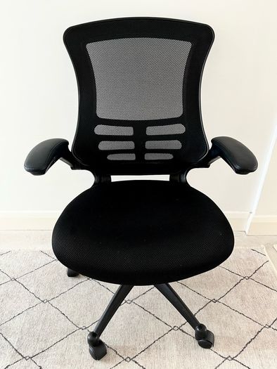 Black Mesh Office Chair