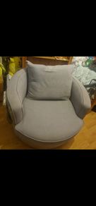 purple swivel chair