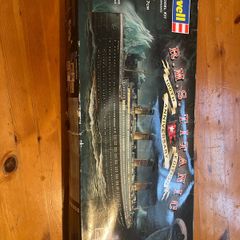 titanic model