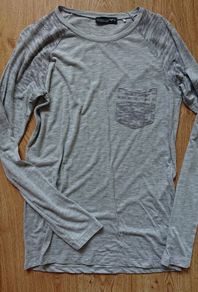 Grey Top   Size S