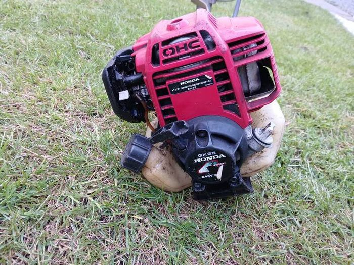 Honda strimmer