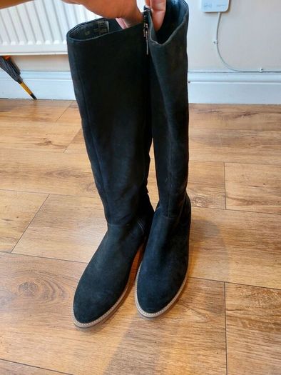 Van Dal- Black Suede Boots- size uk 6/eur39