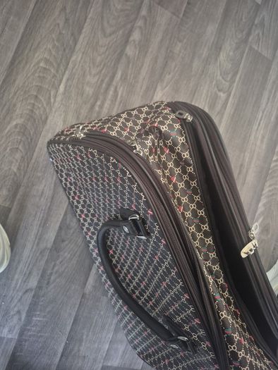 luggage carry bag wheels 10kg