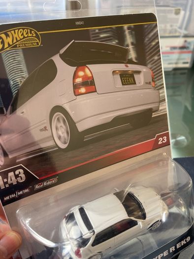 Hot wheels Premium 1:43 Honda Civic Type R EK9