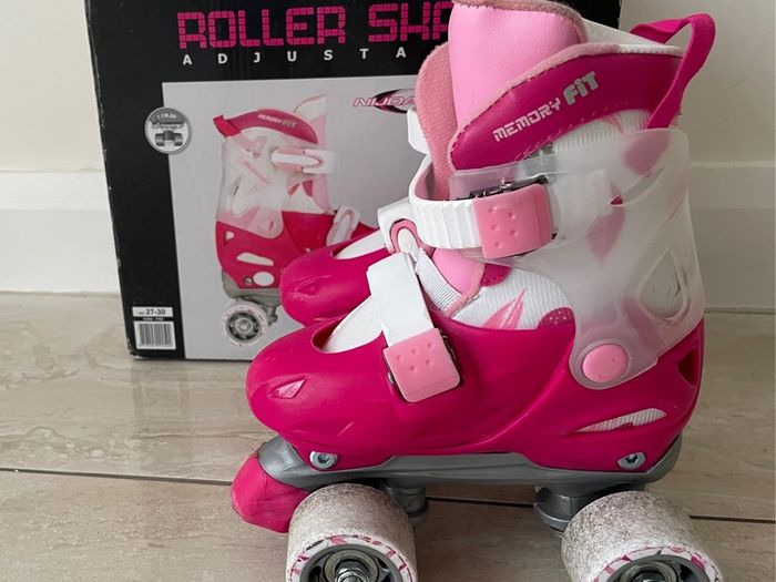 Girl's roller skates