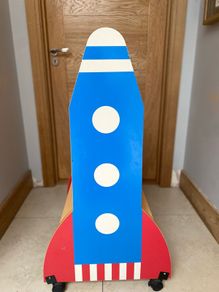 Rocket Art and Storage station