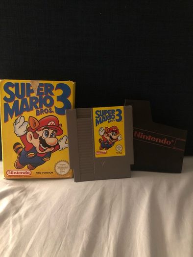 Super mario bros 3 NES in box