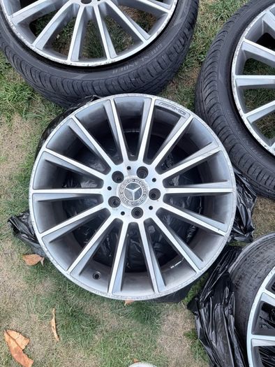 19" Genuine Amg Mercedes Wheel
