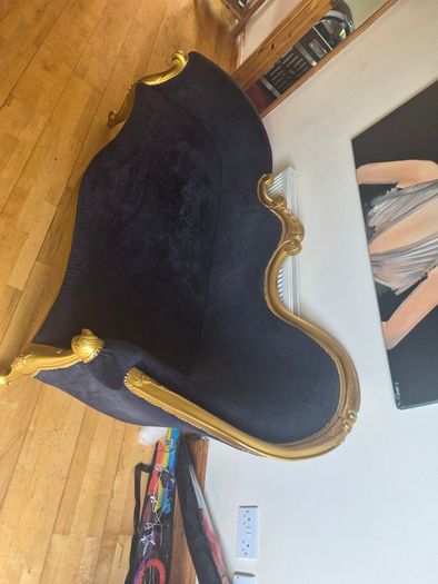 Chaise lounge