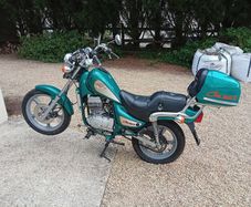 HYOSUNG Cruise 11 Classic GF125 -  2001