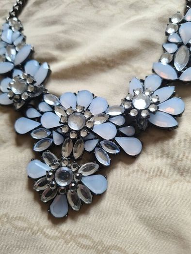 Blue & Silver Chunky Flower Necklace