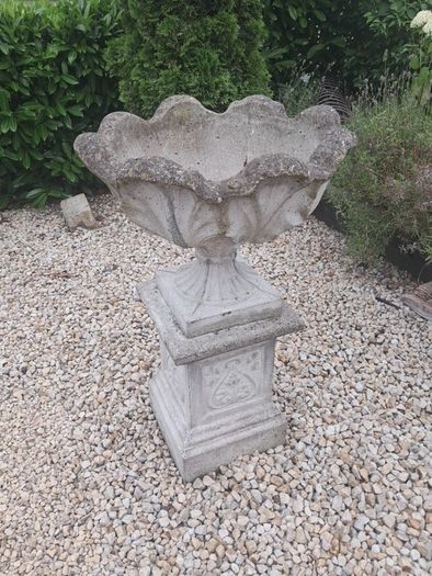 Pair of concrete planters