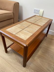 Tiled brown Coffee table
