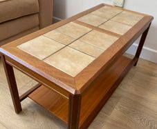 Tiled brown Coffee table