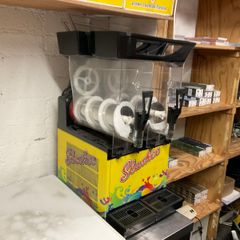 Slushy machine