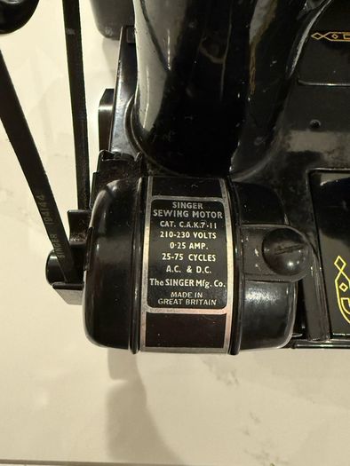 Singer Sewing 1954 model 222K