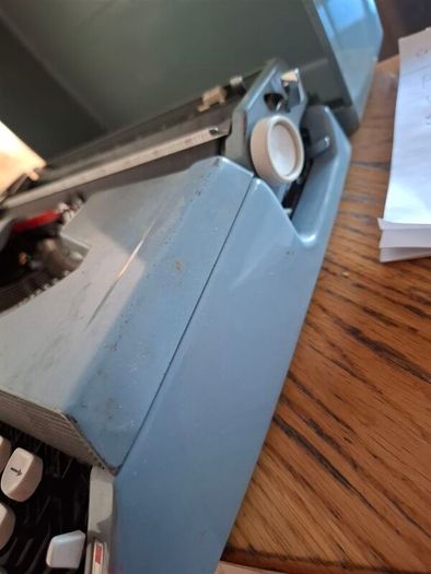 old type  writer