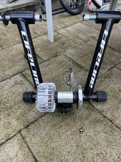 LifeLine TT-02 Fluid Turbo Trainer