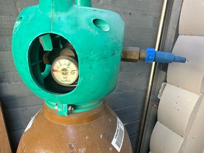Gas balon helium