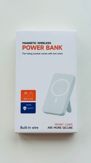 Premium 10000mAh Magnetic Wireless Power Bank with Built-in Cables and Stand - White - Brand New - 15W MagSafe & 22.5W Fast Charge