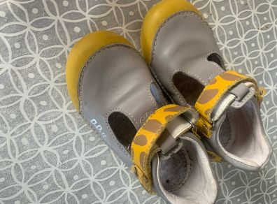 D.D step shoes