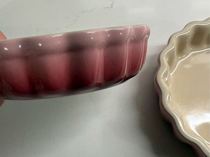 le creuset 2 mini fluted dishes