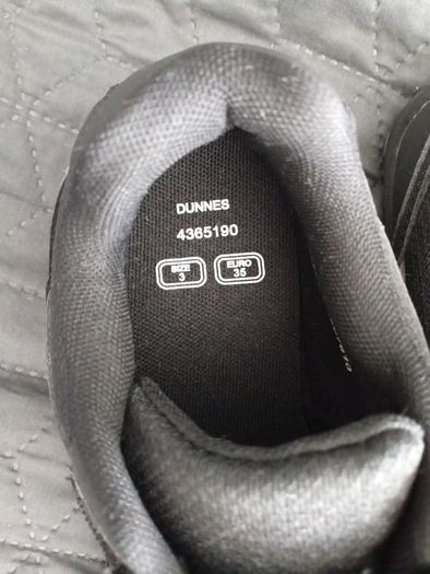 Shoe