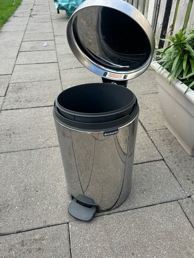 Brabantia Kitchen Bin