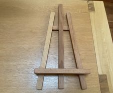 Wooden easel book/picture stand