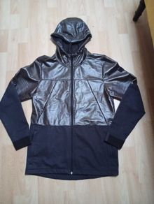 Under Armour Windbreaker
