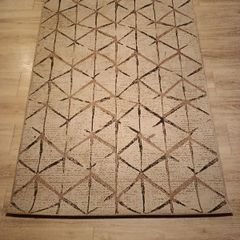 Modern geometric area rug 120cm x 170cm