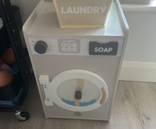 Kids wooden washing machine
